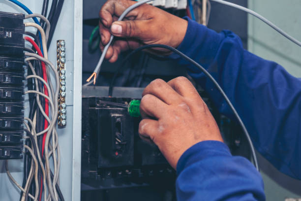 Best Circuit Breaker Repair  in Fort Pierce North, FL